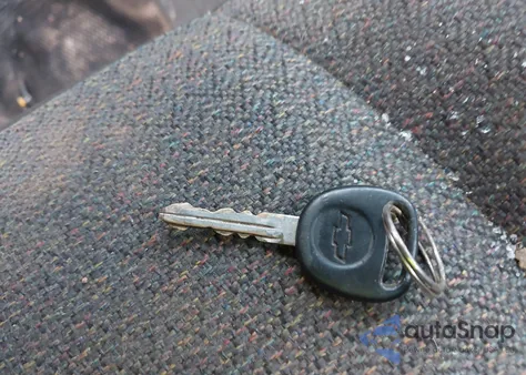 2003 Chevrolet Silverado 1500 Work Truck из США, поврежденный, VIN 1GCEK14X03Z244146